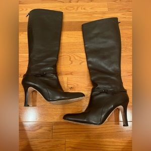 Beautiful black Manolo Blahnik black boots with 3.5 inch heels!